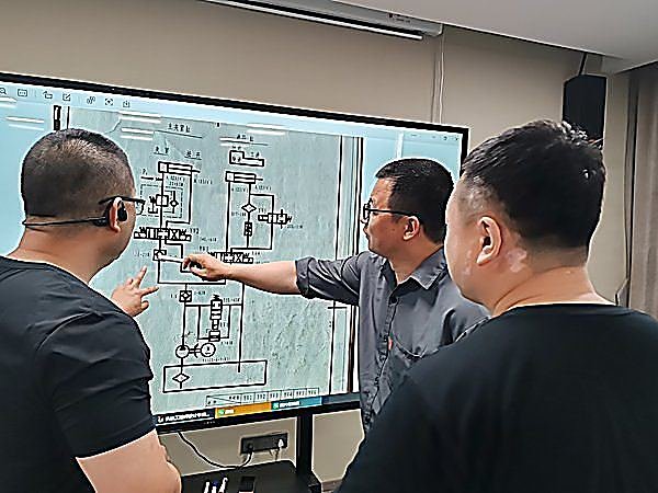 数字液压与智能诊断公开课实操现场
